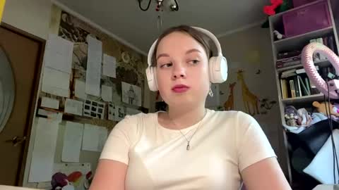 Annabel online show from June 5, 11:27 am