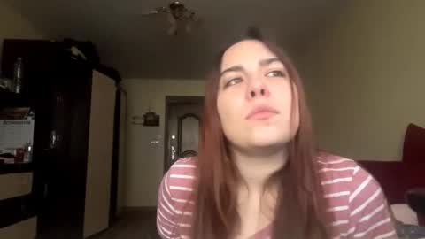 Lily online show from February 3, 6:40 am