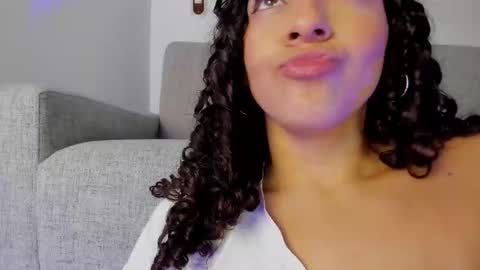 Renata 3 online show from February 18, 2:49 pm