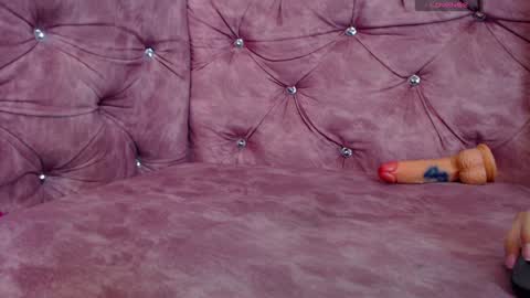 S T A C Y online show from January 13, 2:00 pm