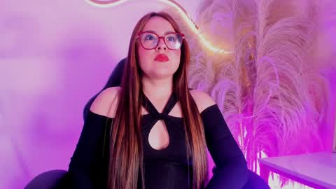 Renata  online show from April 3, 3:26 am