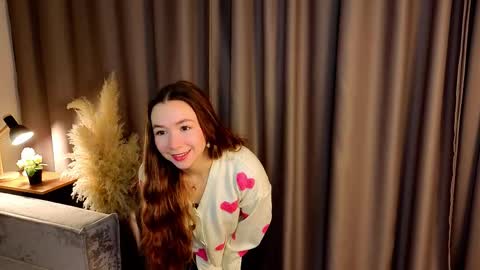 Snapshot of reneemartin chatting on September 28, 7:03 am reneemartin online show from September 28, 7:03 am