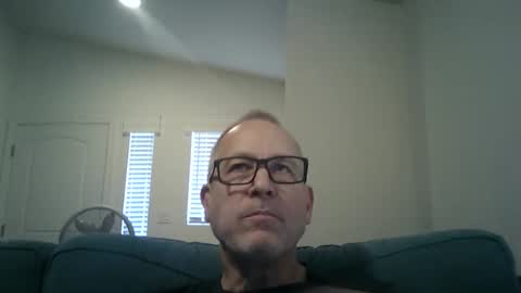 Renewaz online show from February 8, 8:12 pm