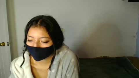 Snapshot of reni_tendress chatting on February 2, 2:45 pm reni_tendress online show from February 2, 2:45 pm