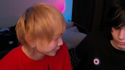 rennuts online show from February 4, 2:45 pm