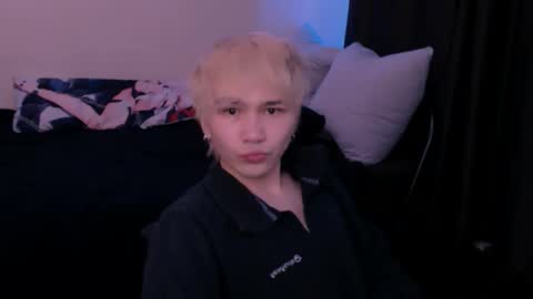 rennuts online show from March 3, 5:13 am