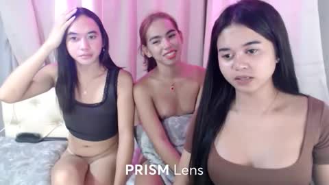Snapshot of rennygurl chatting on April 25, 10:18 am rennygurl online show from April 25, 10:18 am