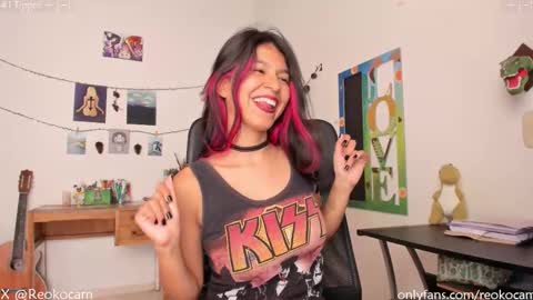 Snapshot of reoko_ chatting on March 23, 9:41 pm Reoko online show from March 23, 9:41 pm