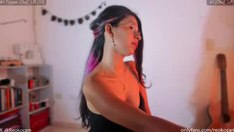 Snapshot of reoko_ chatting on May 16, 8:18 pm Reoko online show from May 16, 8:18 pm