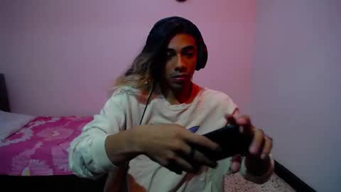 Rest online show from December 4, 2:42 am