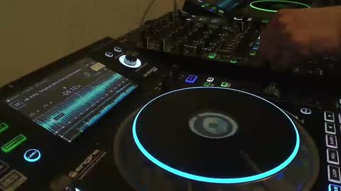 Snapshot of reticuli chatting on January 7, 11:56 pm GearPorn online show from January 7, 11:56 pm