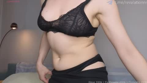 Ewiwi online show from May 24, 5:29 pm