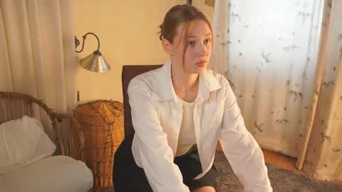 revamcallister online show from May 8, 11:26 am
