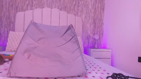 REVEN online show from April 1, 3:18 am