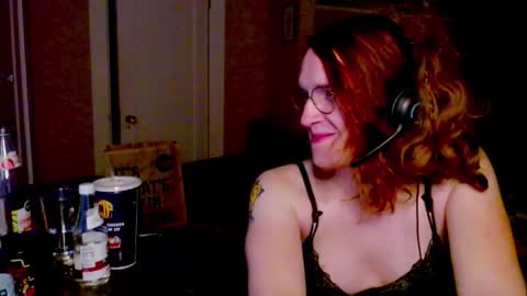 Snapshot of rewpert_ts chatting on November 5, 8:36 am rewpert_ts online show from November 5, 8:36 am