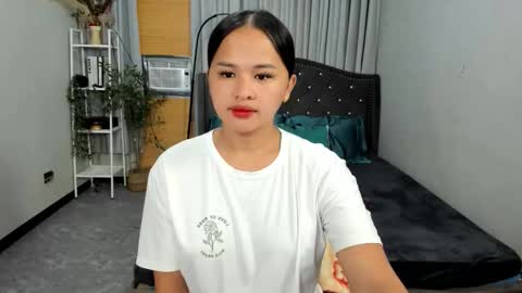 Snapshot of rex_bree chatting on January 16, 2:48 am rex_bree online show from January 16, 2:48 am