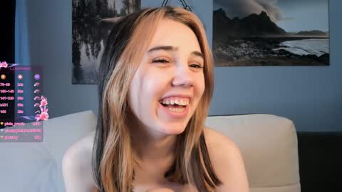 Elin online show from December 20, 8:17 am