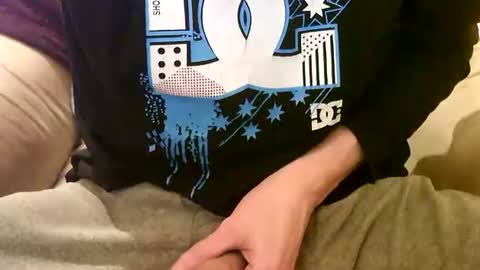 Snapshot of rexxarr chatting on December 10, 4:38 pm Mark online show from December 10, 4:38 pm