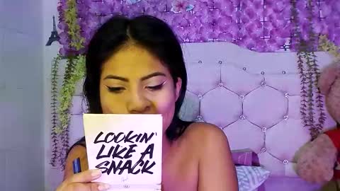 Snapshot of rey26_mila_ chatting on April 1, 10:49 am rey26_mila_ online show from April 1, 10:49 am