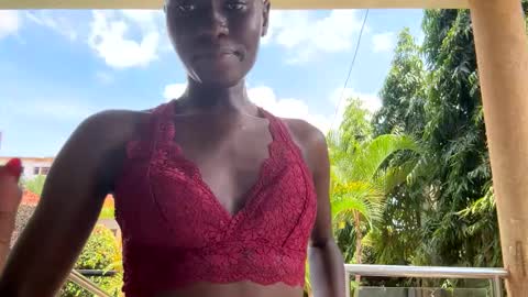 Reybie online show from April 5, 10:45 am