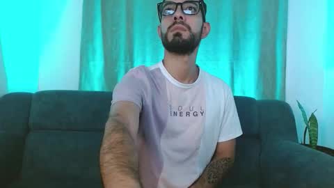 REY PABLO Independent online show from October 13, 7:25 pm