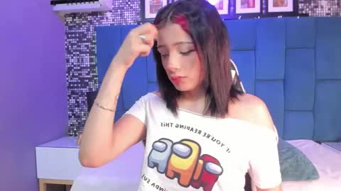 Snapshot of reze_chaw chatting on March 22, 3:04 pm Reze online show from March 22, 3:04 pm