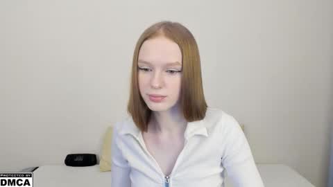 Snapshot of rezurs chatting on March 21, 7:13 am nice to meet you 3 I am Milena online show from March 21, 7:13 am