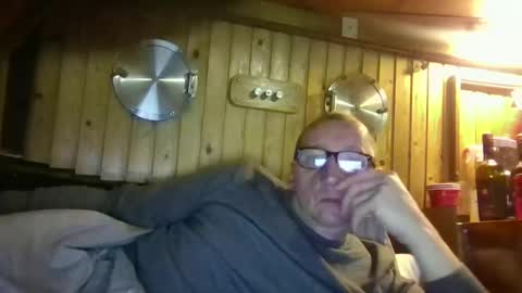 Snapshot of rezznova chatting on March 22, 7:17 pm Joe online show from March 22, 7:17 pm