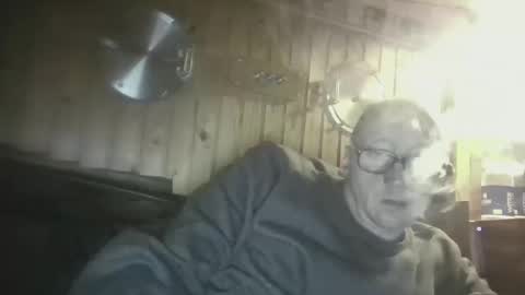 Snapshot of rezznova chatting on April 3, 6:06 pm Joe online show from April 3, 6:06 pm