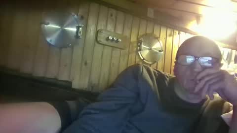 Snapshot of rezznova chatting on April 5, 6:49 pm Joe online show from April 5, 6:49 pm