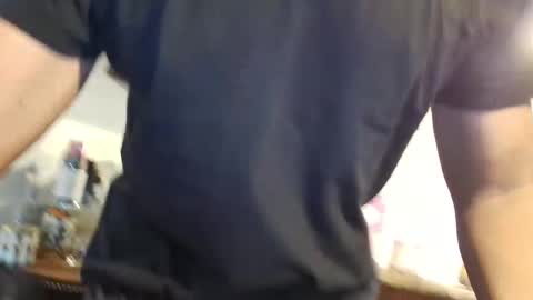 Snapshot of rfryre chatting on February 24, 12:05 pm Taye online show from February 24, 12:05 pm