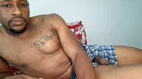 Taye online show from July 9, 9:41 pm
