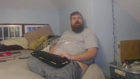 Snapshot of rgroff78 chatting on December 9, 2:13 am rgroff78 online show from December 9, 2:13 am