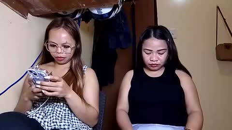 Snapshot of rhea_ann chatting on January 7, 3:20 am Rhea Ann online show from January 7, 3:20 am