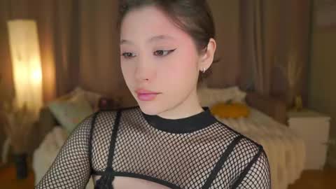 Snapshot of rhebageigel chatting on April 19, 6:21 pm Nanami online show from April 19, 6:21 pm