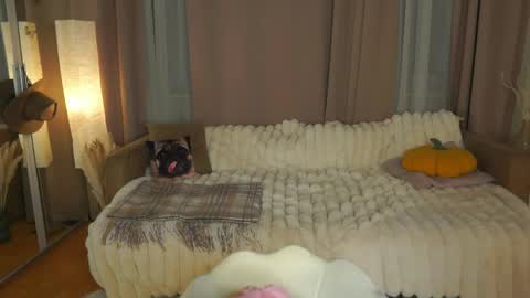 Snapshot of rhebageigel chatting on May 3, 6:25 pm Nanami online show from May 3, 6:25 pm