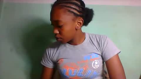 rhesa404090 online show from March 10, 3:33 am