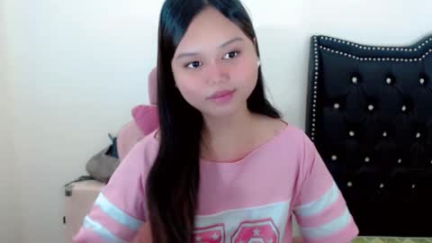 rhianne_fuckdoll online show from February 1, 4:33 am