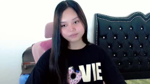 rhianne_fuckdoll online show from February 9, 10:03 pm