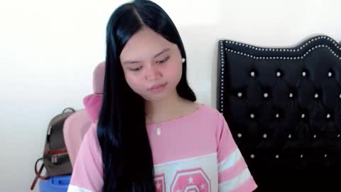 rhianne_fuckdoll online show from February 10, 10:36 pm