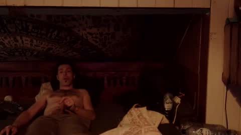 Snapshot of rhumgom40 chatting on March 31, 12:34 am rhumgom40 online show from March 31, 12:34 am