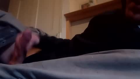 Snapshot of rhyssss13 chatting on November 27, 10:17 am rhyssss13 online show from November 27, 10:17 am