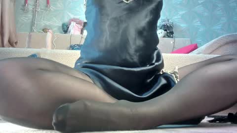 Snapshot of ria_32 chatting on February 22, 7:12 am ria_32 online show from February 22, 7:12 am