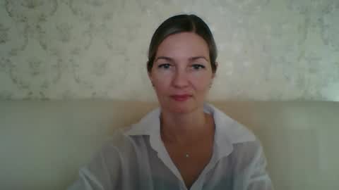 Snapshot of rialur09 chatting on January 19, 11:01 am Galina online show from January 19, 11:01 am