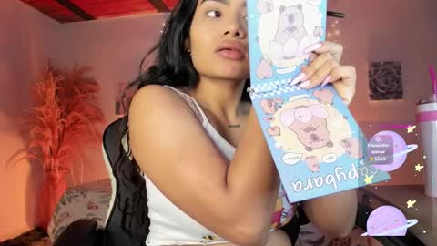 Snapshot of riana_kean chatting on January 19, 5:00 am RianaK online show from January 19, 5:00 am