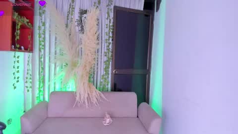 Riana online show from March 22, 4:38 am