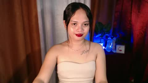 Snapshot of rica_slut chatting on February 4, 6:27 pm rica online show from February 4, 6:27 pm