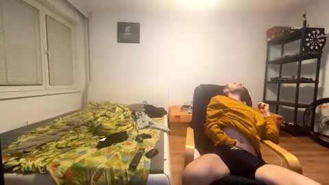 Snapshot of ricciardio chatting on October 12, 12:42 am ricciardio online show from October 12, 12:42 am