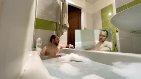 Snapshot of ricciardio chatting on October 16, 10:22 pm ricciardio online show from October 16, 10:22 pm