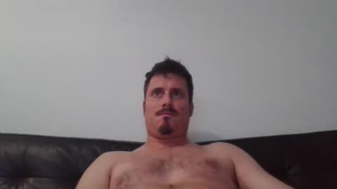 Snapshot of ricciestick chatting on October 27, 1:20 am ricciestick online show from October 27, 1:20 am